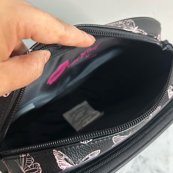 Betsy Johnson Black Butterfly Print Women's Bag - Picture 6 of 6